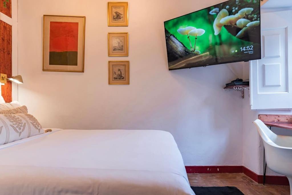 Unique Luxurious 17-Century Smart Chapel In Historical Center - Sintra Wow Villa Luaran gambar